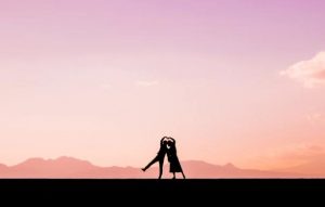 天涯孤独の出会い「一人では生きていけない」不安の解決策